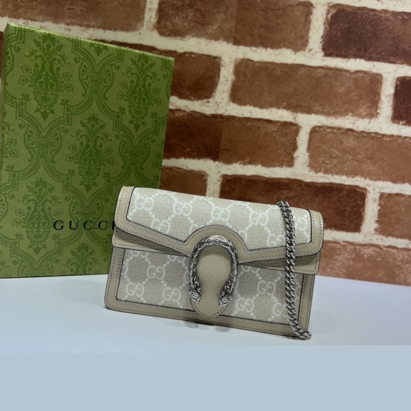 G*u*i wallets & purse